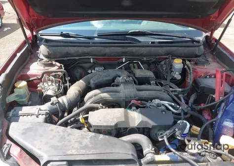 2014 Subaru Outback 2.5I Premium z USA, uszkodzony, nr VIN 4S4BRCDC9E3252951